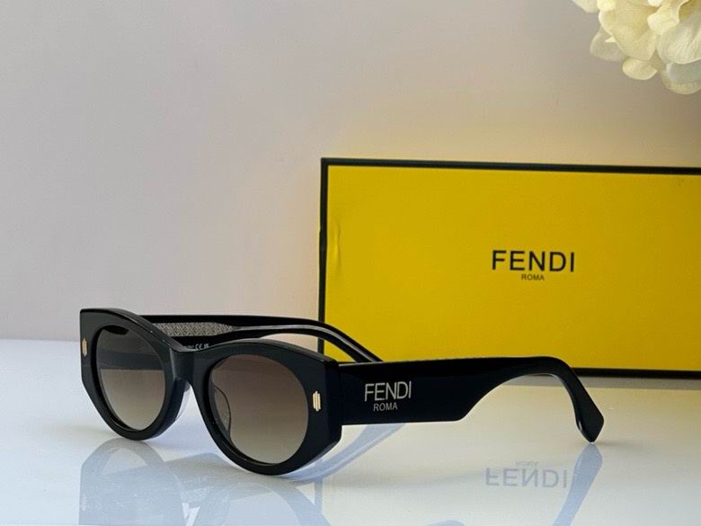 Fendi Glasses (9)